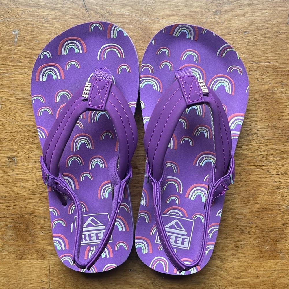 New without box, Reef Little Girls Sandals